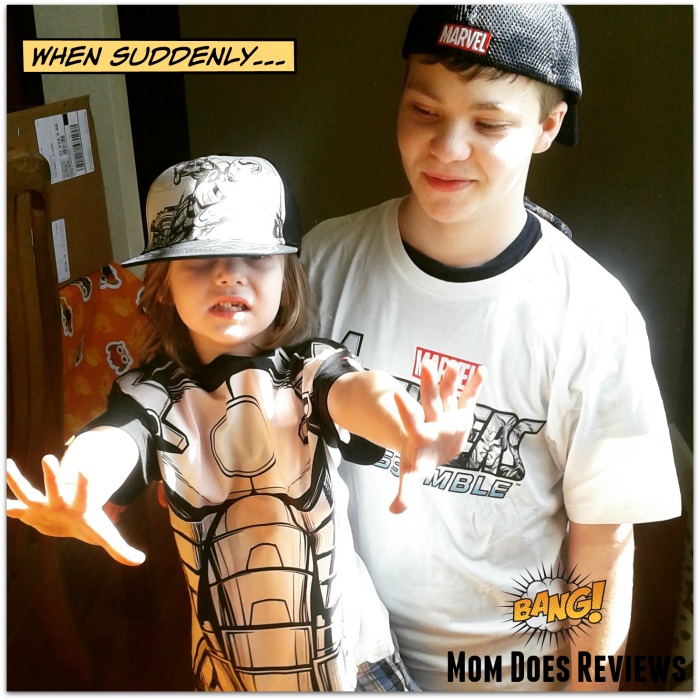 DelSol Kid's Color Changing Marvel T-Shirt and Flat Brim Hat #Review #MomDoesReviews
