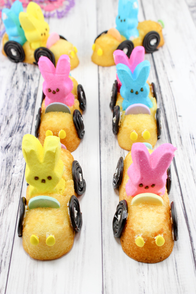 Easter Peeps Mobiles #EasterSweetsandTreats