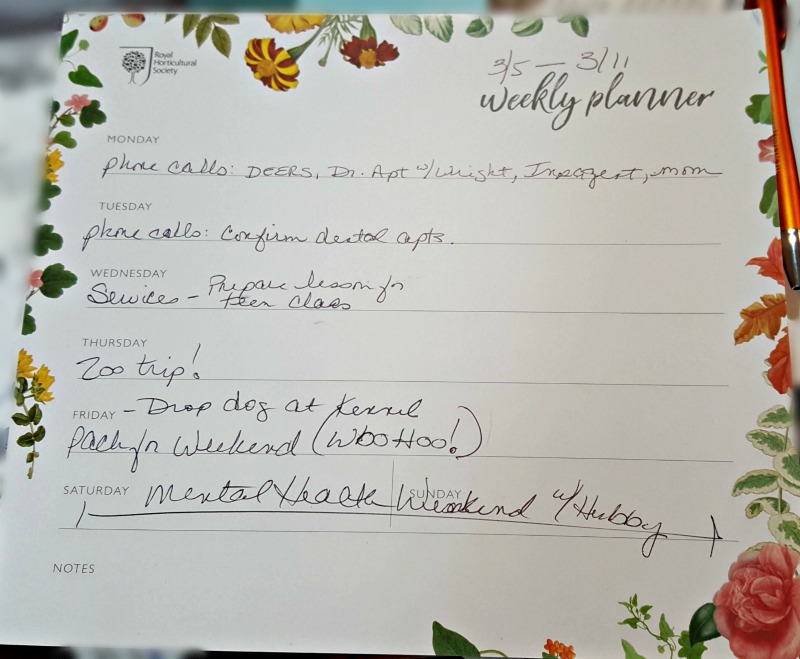 Stay Organized with The Royal Horticultural Society Planners and Cards