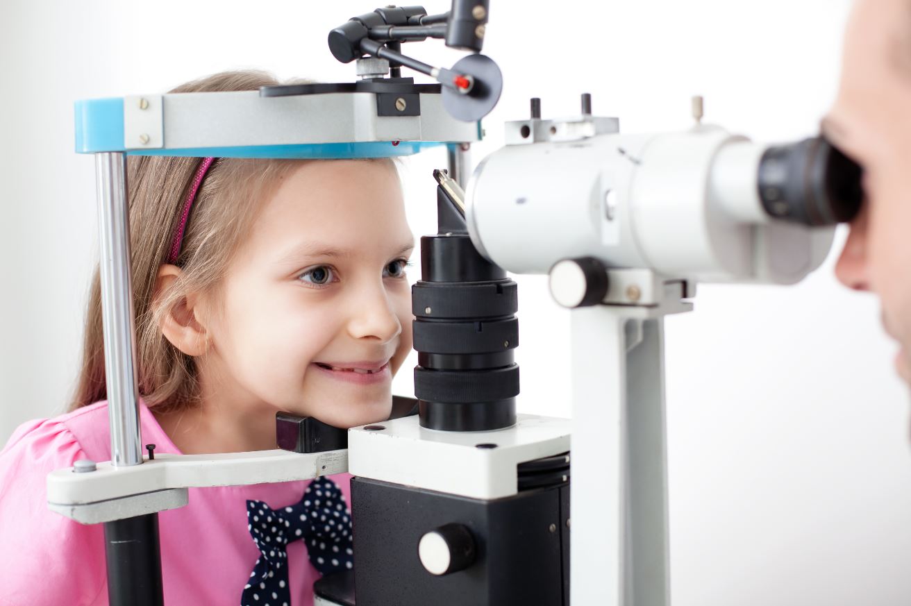 5 Ways to Help Your Children Take Care of Their Eyes