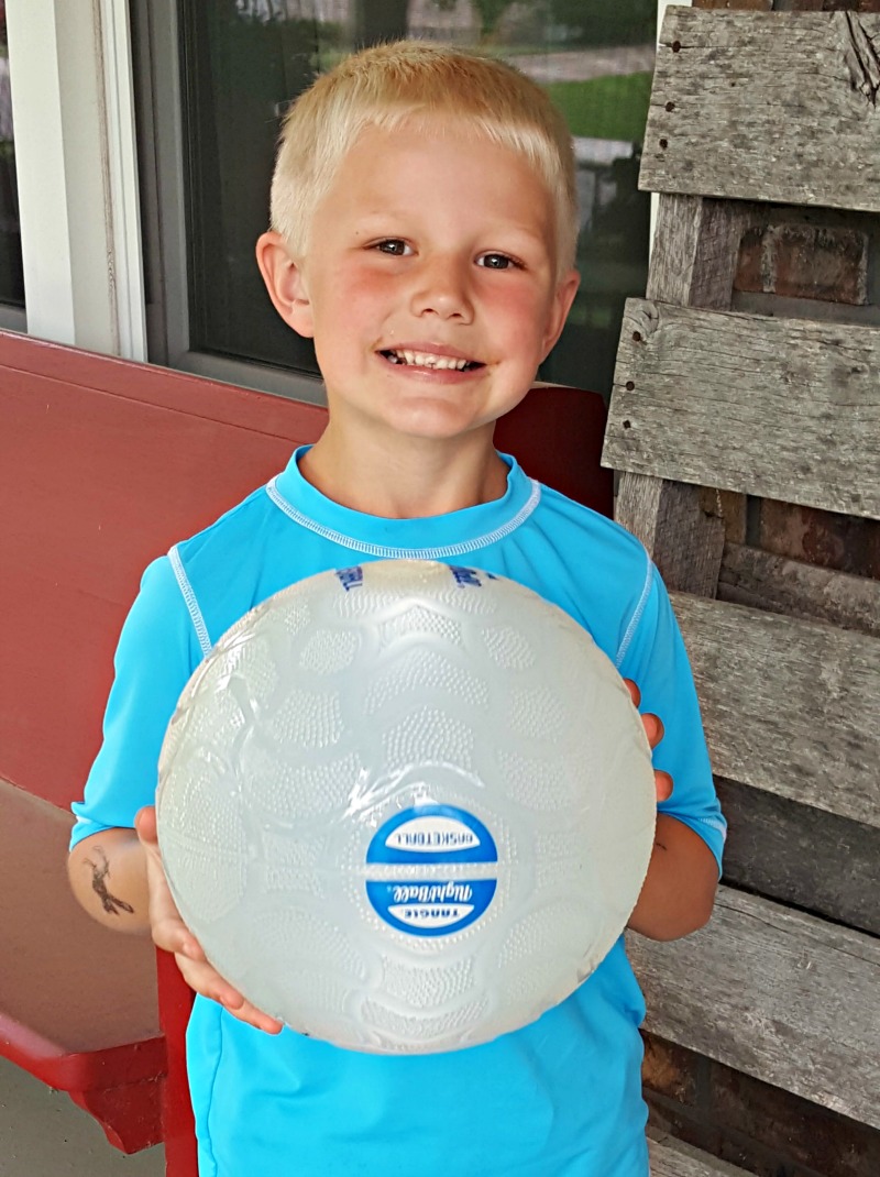 Help Your Little One Stay Focused with a Tangle Creations
