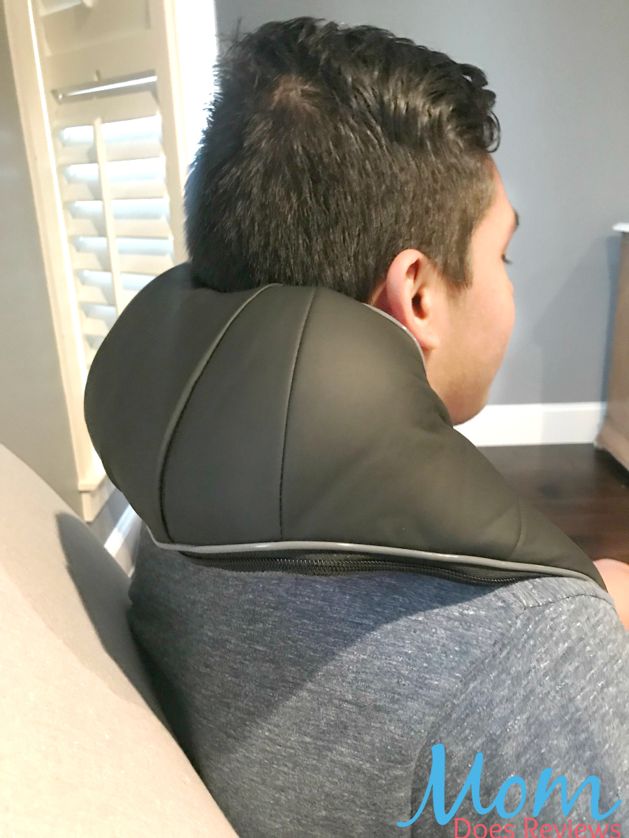 Naipo shoulder massager