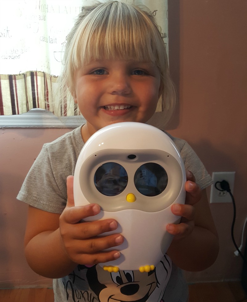 Kids Love to Read with Luka