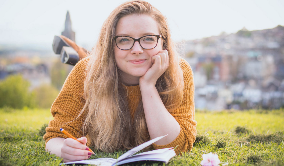 4 Ways to Help Your Teen Establish Good Studying Habits