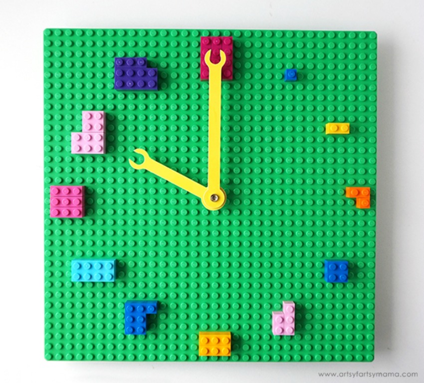 DIY LEGO Clock