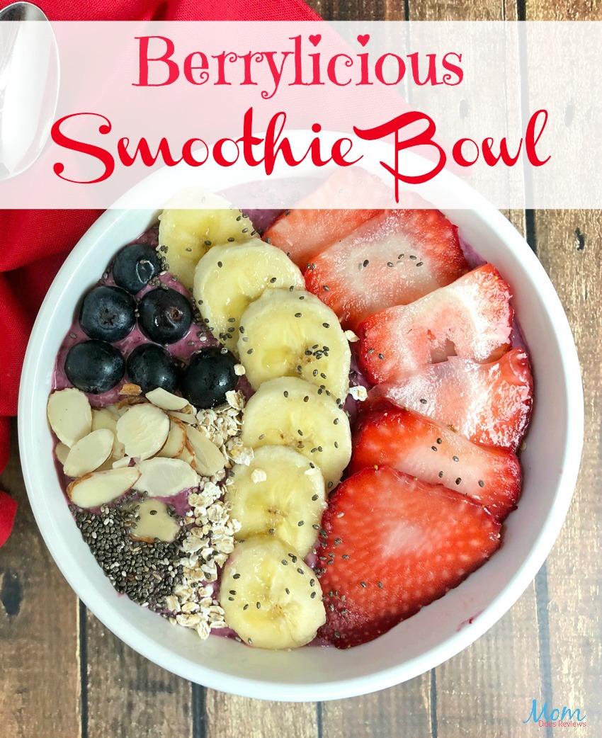Berrylicious Smoothie Bowl Recipe: Easy, Quick and Satisfying! #recipe #food #foodie #breakfast #getinmybelly #yummy #strawberry #healthyfoods