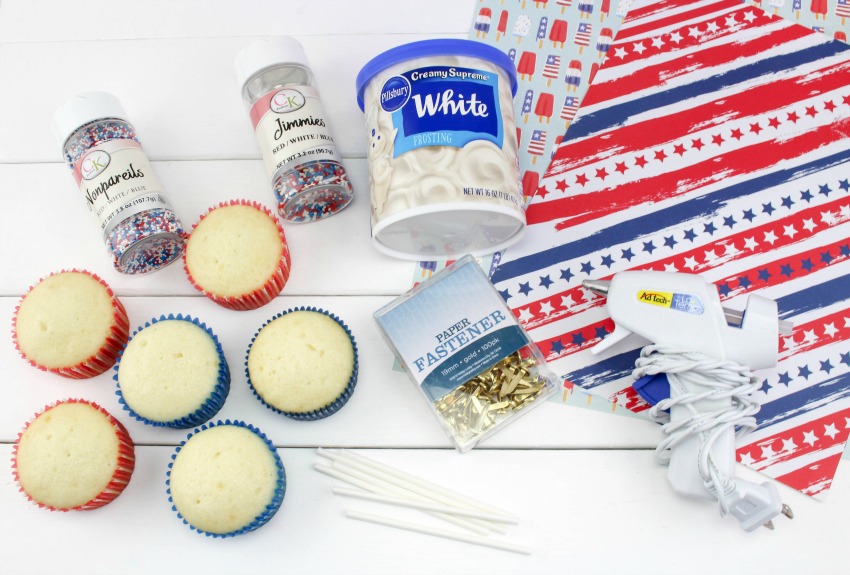 Patriotic Pinwheel Cupcakes supplies