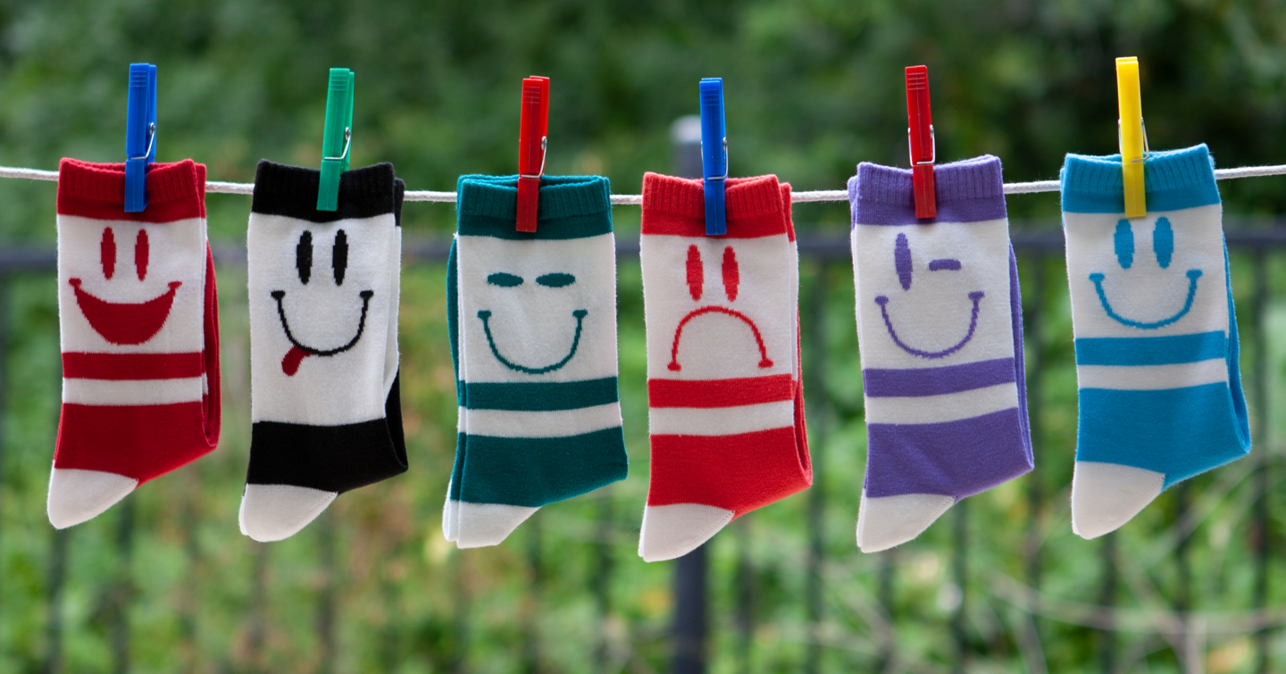 #Win SMILE! SOX™ 6-Expressions Assortment! US, ends 8/27