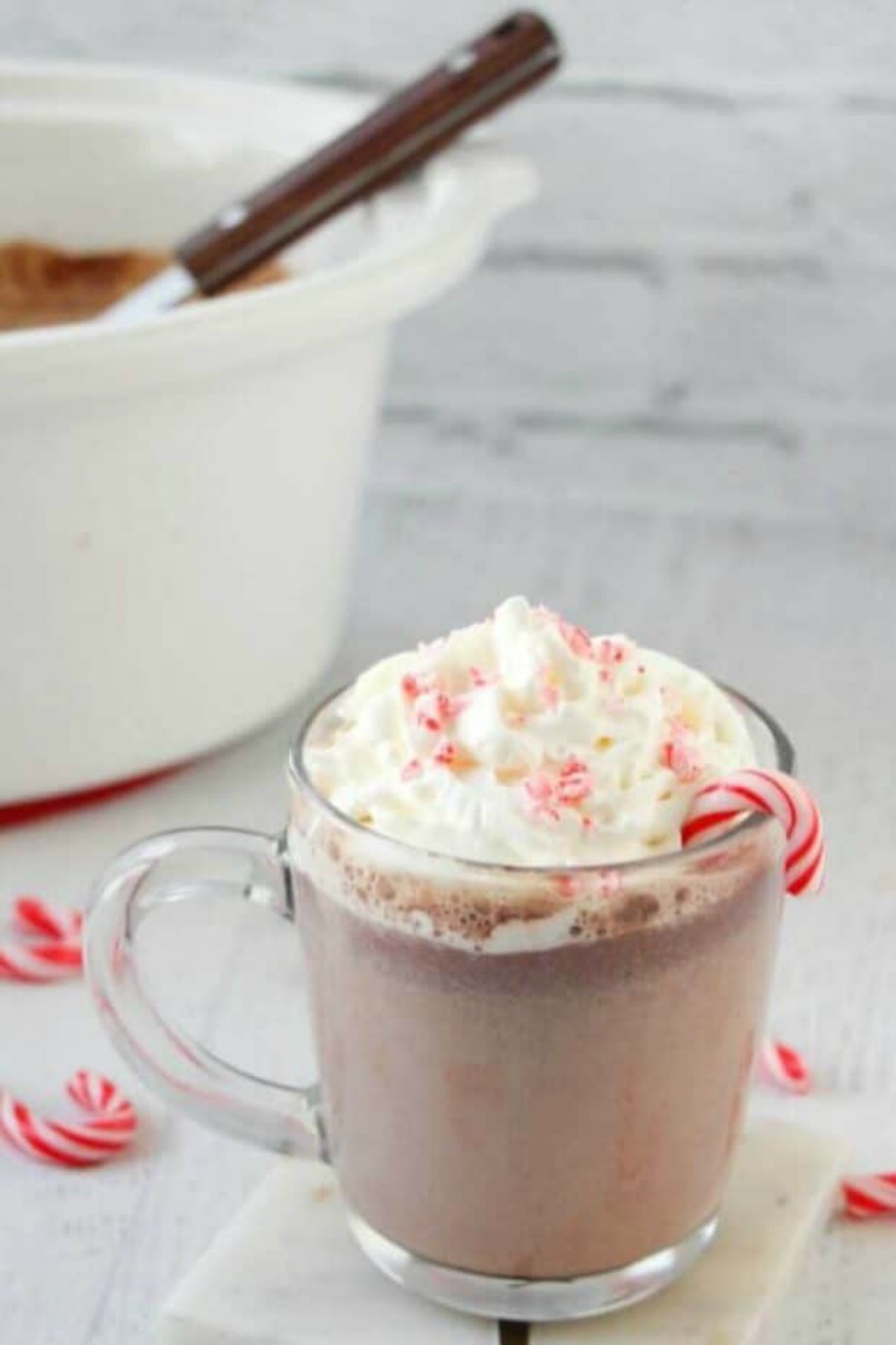 Crockpot Peppermint Hot Chocolate
