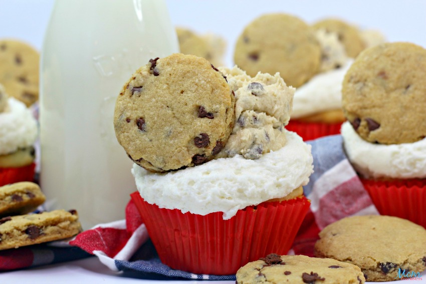 Milk & Cookies Cupcakes process 